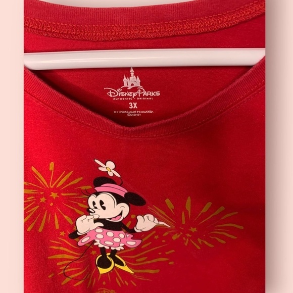 Authentic Disney Parks Women’s Minnie Mouse Fireworks T-Shirt, Size 3X - Picture 3 of 5
